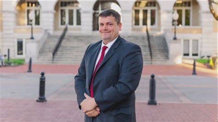 Eric Bland: Attorney - Wikipedia Profile And Information