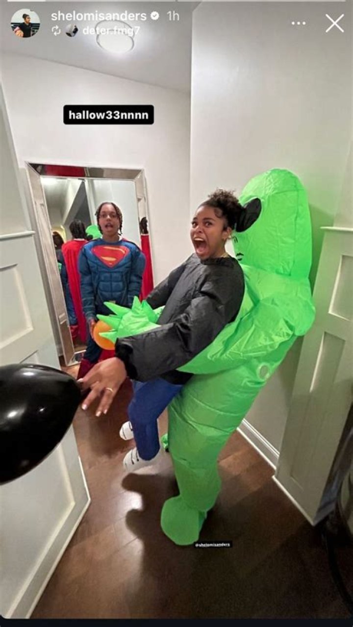 Get Your Scoop On Shelomi Sanders' Actual Age