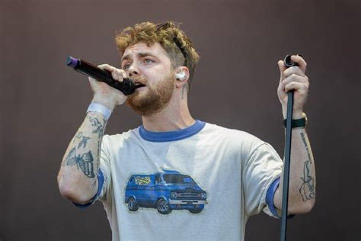 How Old Is Alex Morgan? Get The Answer Here!