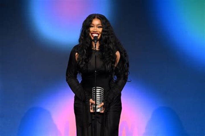 Is SZA An American Singer? Unveiling The Truth