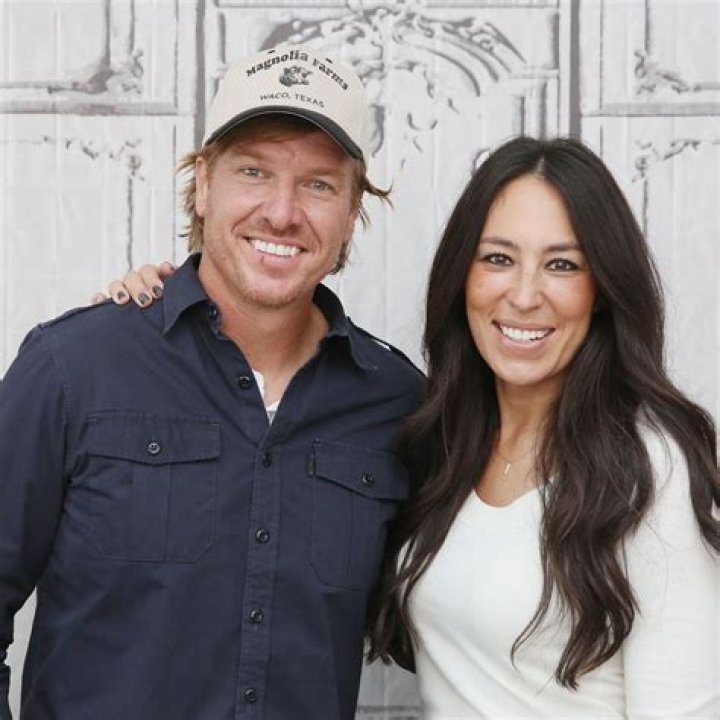 Joanna Gaines' Age: Everything You Need To Know