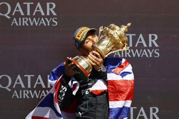 Sisters Of Lewis Hamilton: Meet The Women Behind The F1 Star