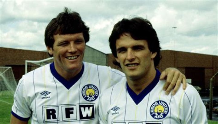 The Burrow Brothers: A Footballing Family
