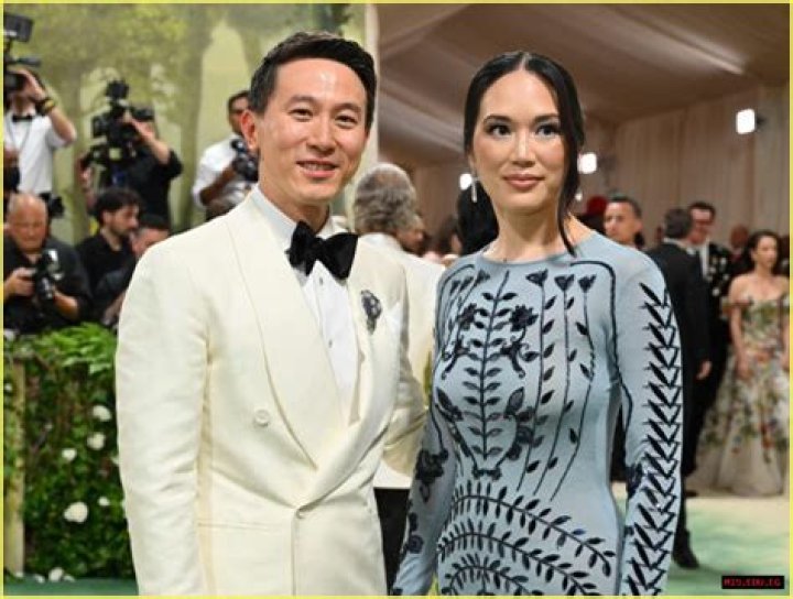 The Ultimate Guide To Shou Zi Chew Wife: A Comprehensive Exploration