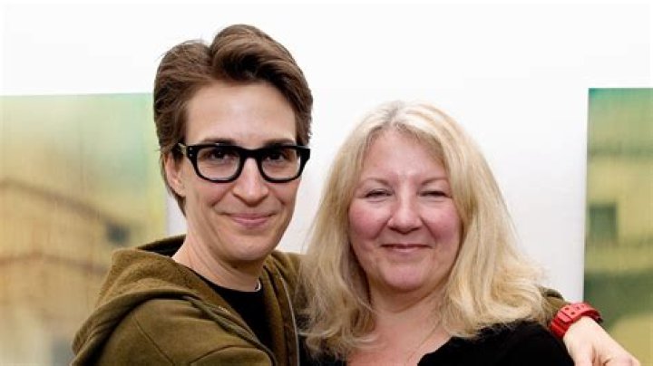 The Ultimate Guide To Sue Menhenick's Artistic Journey