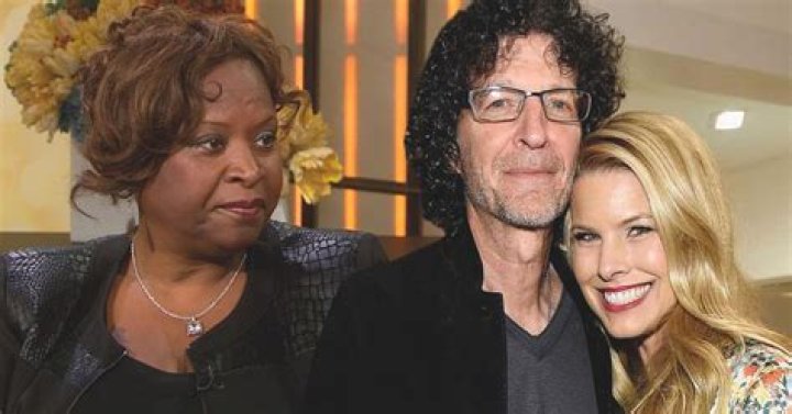 The Untold Story Of Howard Stern's Troubled Relationship With His Mother